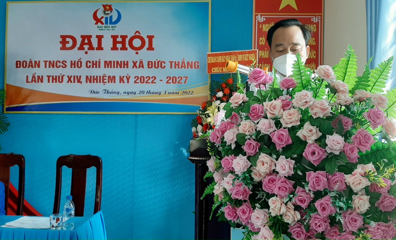Đồng Chí Trần Tấn Cúc- Bí Thư Đảng ủy xã Đức Thắng phát biểu tại Đại hội